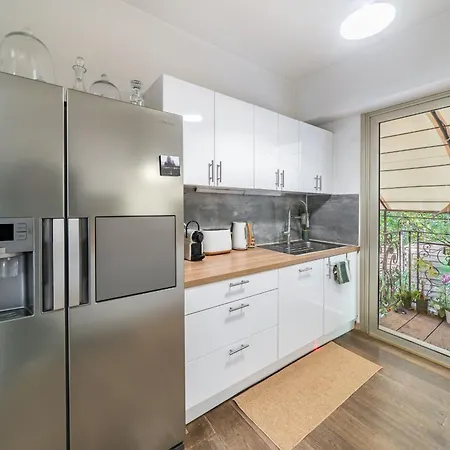 Cozystay 1827 - Beautiful 3-room With Large Private Terrace * Κάννες