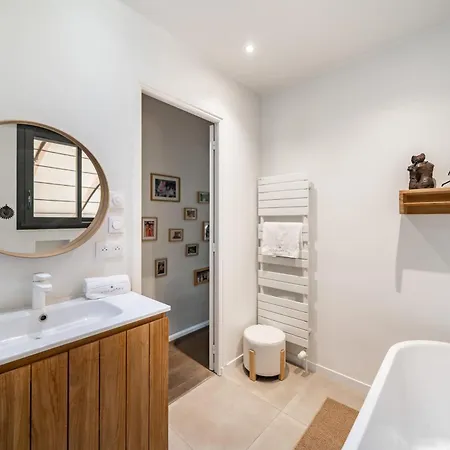 Cozystay 1827 - Beautiful 3-room With Large Private Terrace