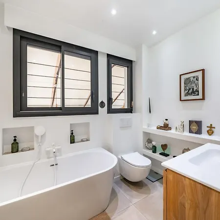 Cozystay 1827 - Beautiful 3-room With Large Private Terrace *